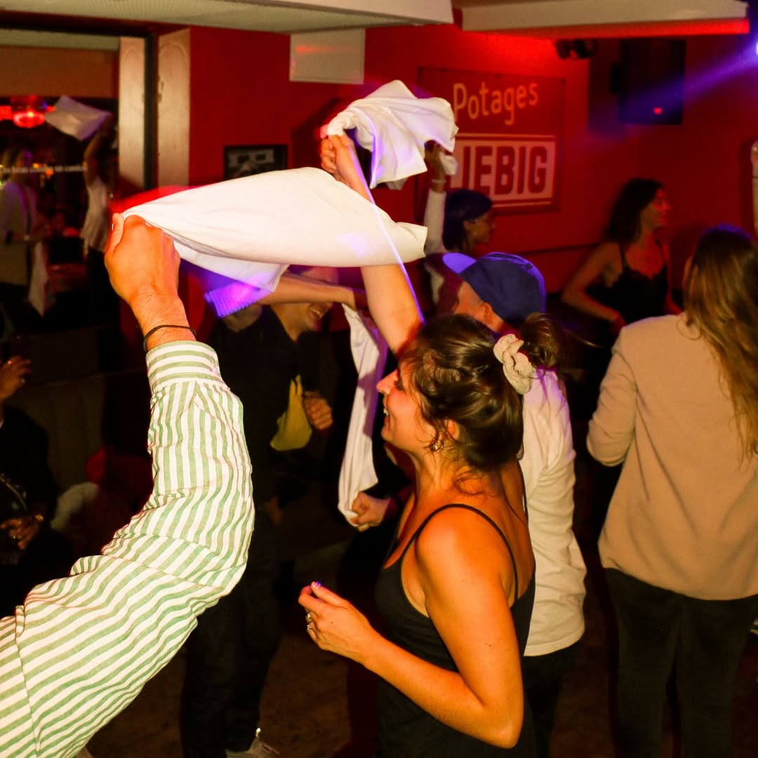 Café Populaire bar célibataire Bordeaux